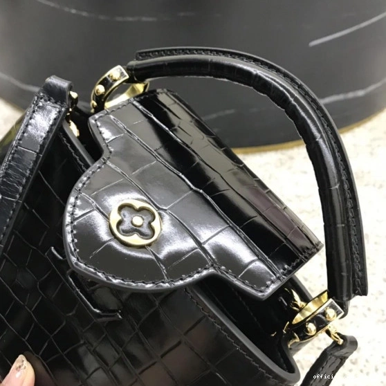 Official oldcobbler MINI VUITTON LOUIS CAPUCINES 0817